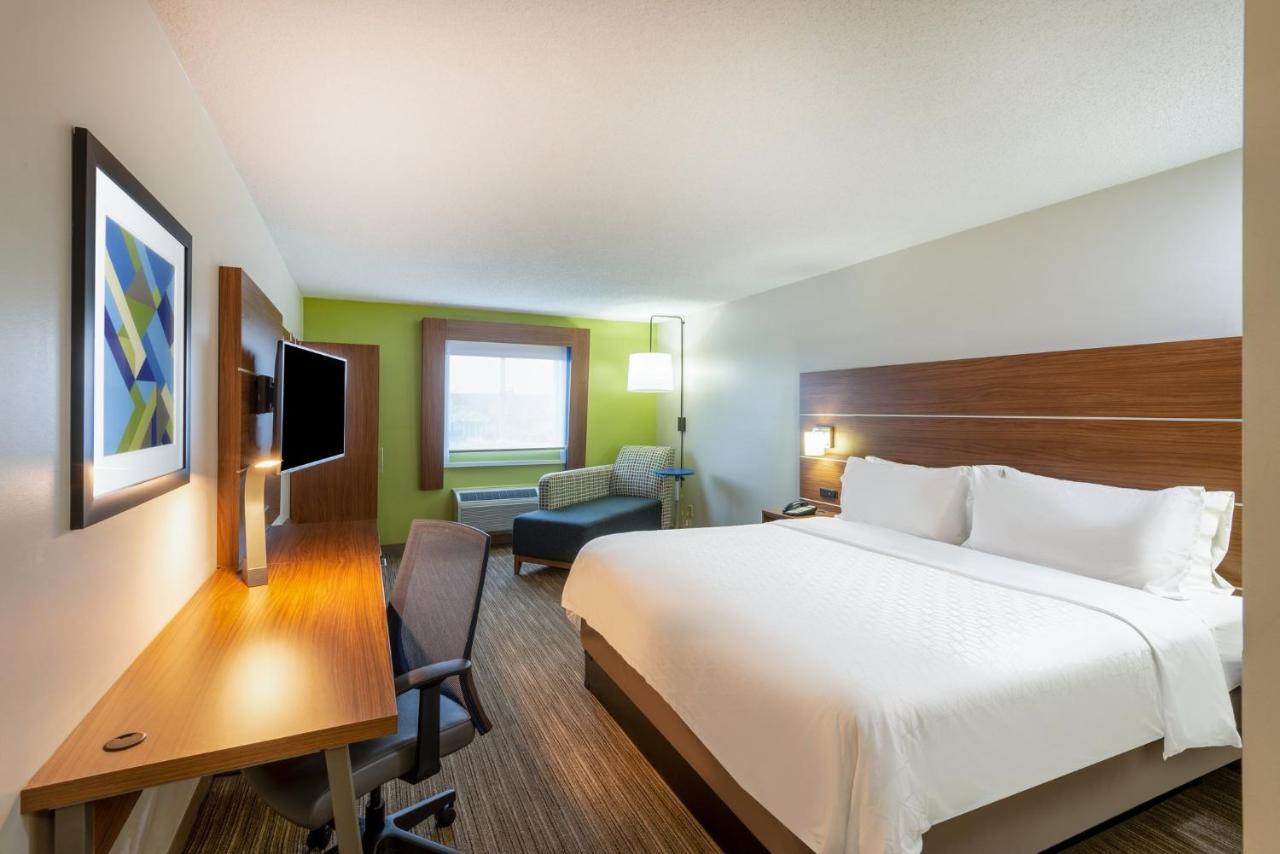 Holiday Inn Express Vermilion By Ihg Exterior photo